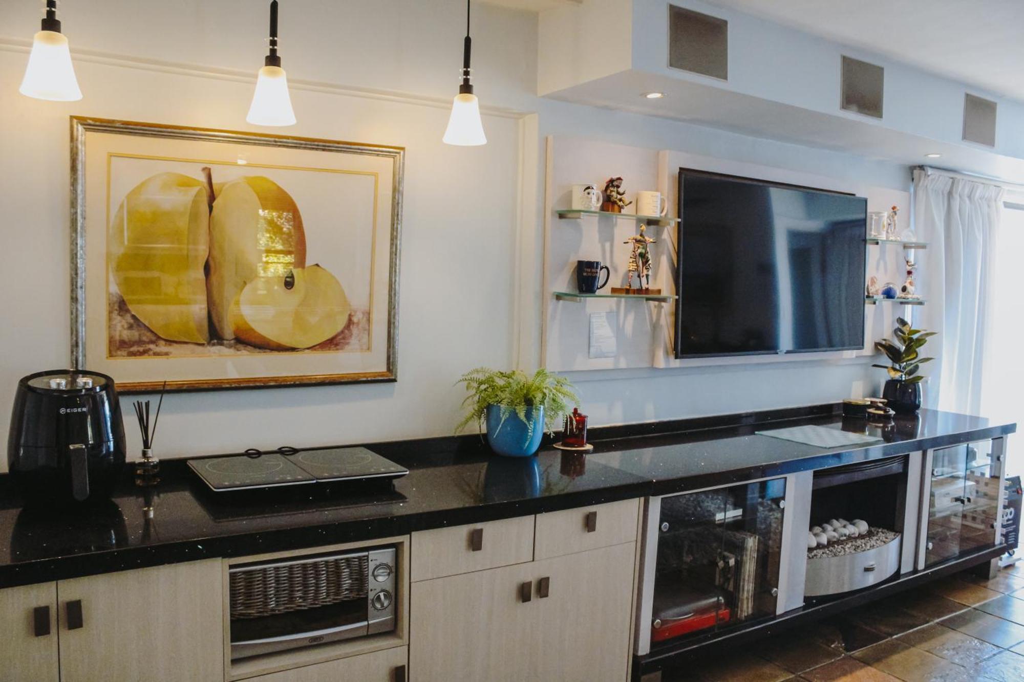 185 On Beach Boutique Suites 戈登湾 外观 照片