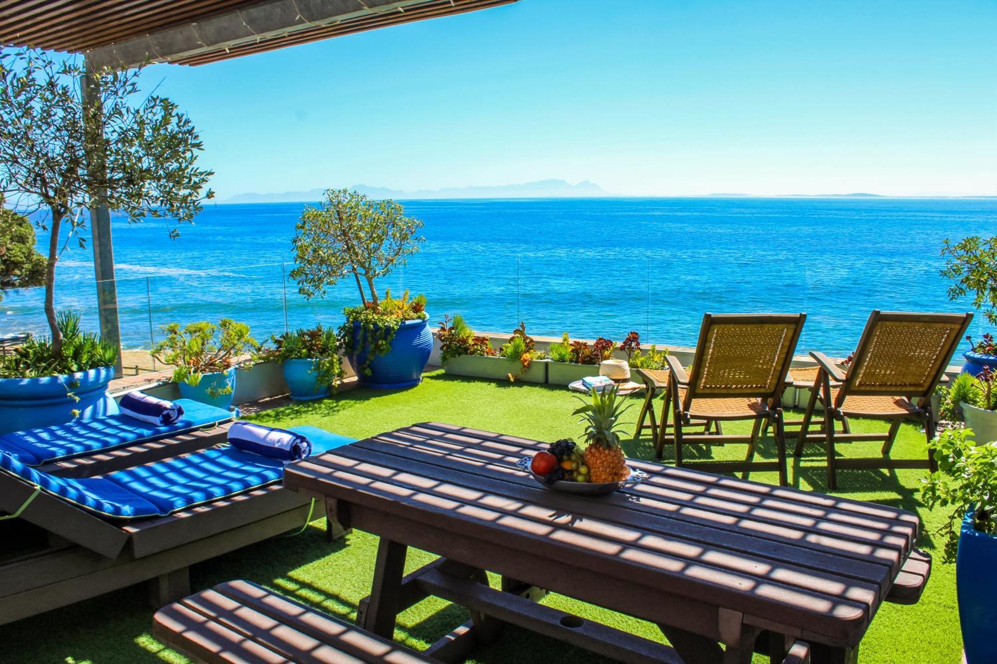 185 On Beach Boutique Suites 戈登湾 外观 照片